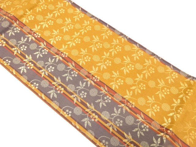 縞に笹鶴模様織出し袋帯